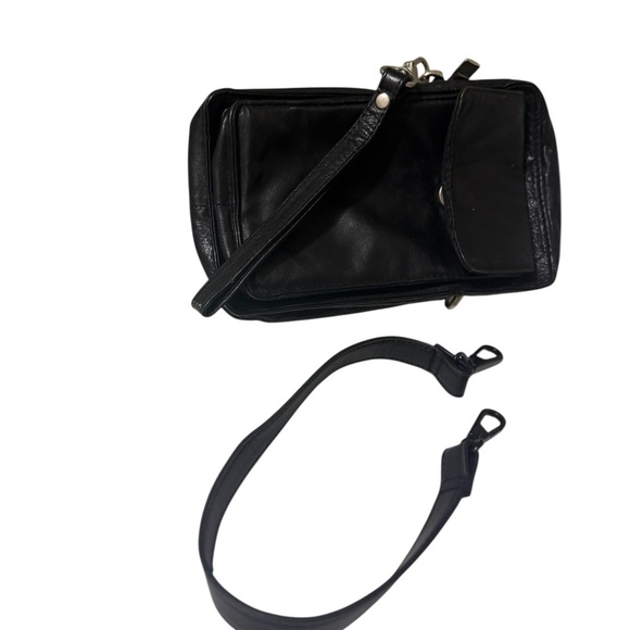 Wilson’s  leather Men's Black Leather Wristlet Bag. Pure leather with slots - Picture 9 of 11
